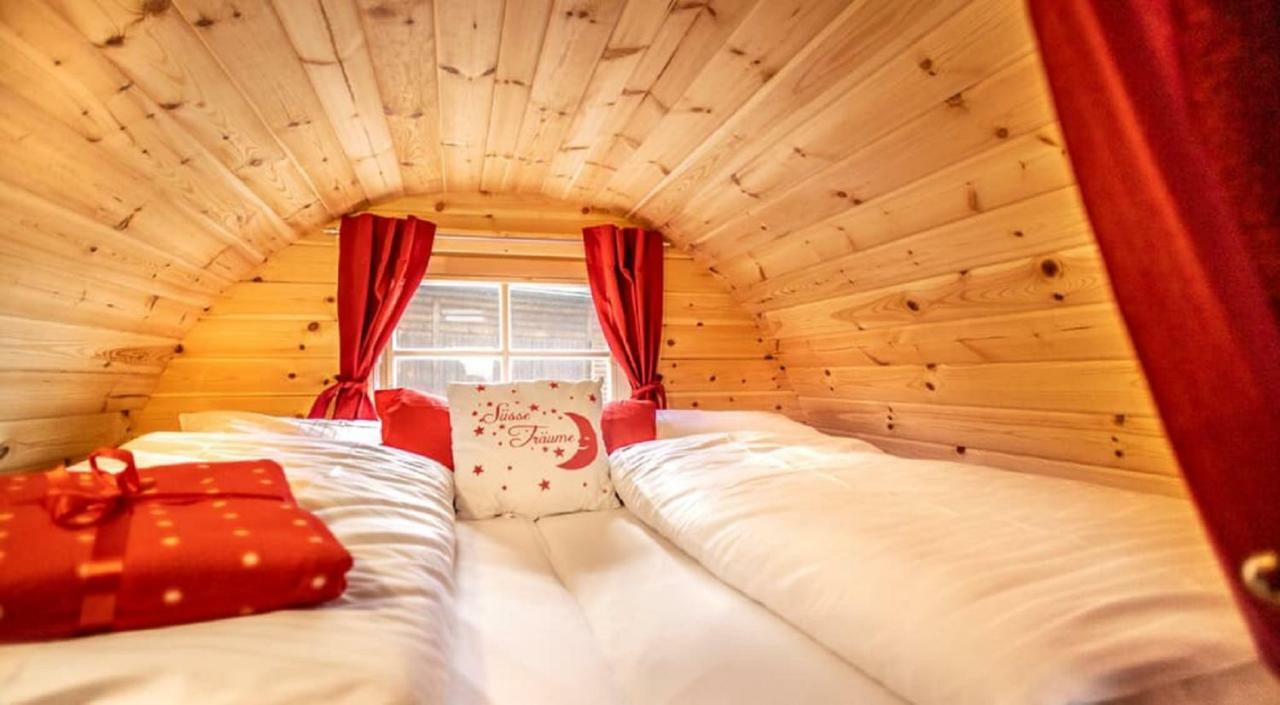 Bartlhof-Ferienwohnungen-Zimmer Burglengenfeld Esterno foto